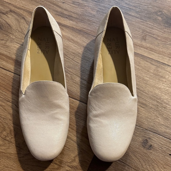 Naturalizer Shoes - Naturalizer Women's Beige Flats